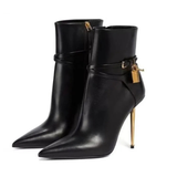 Valeria Boot